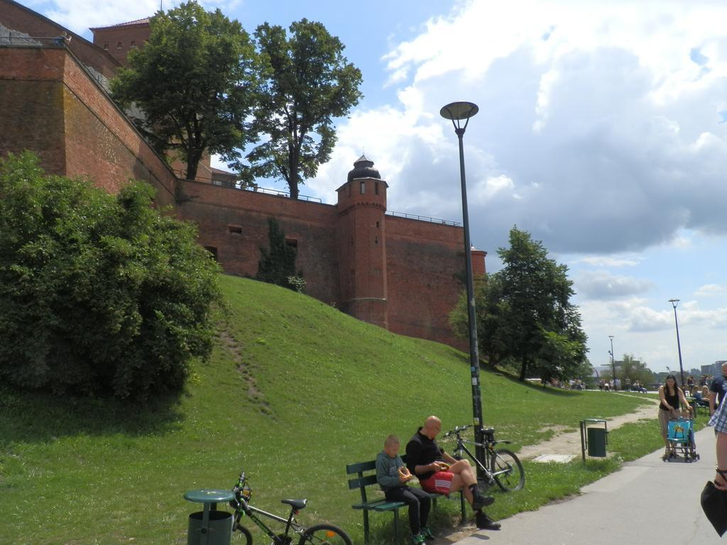 Studio Na Powislu Krakow Luaran gambar