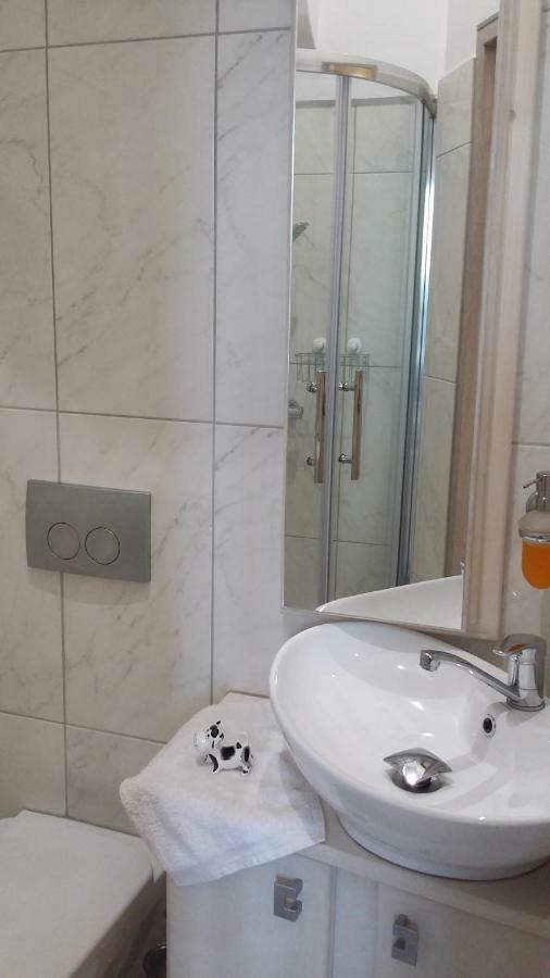 Studio Na Powislu Krakow Luaran gambar